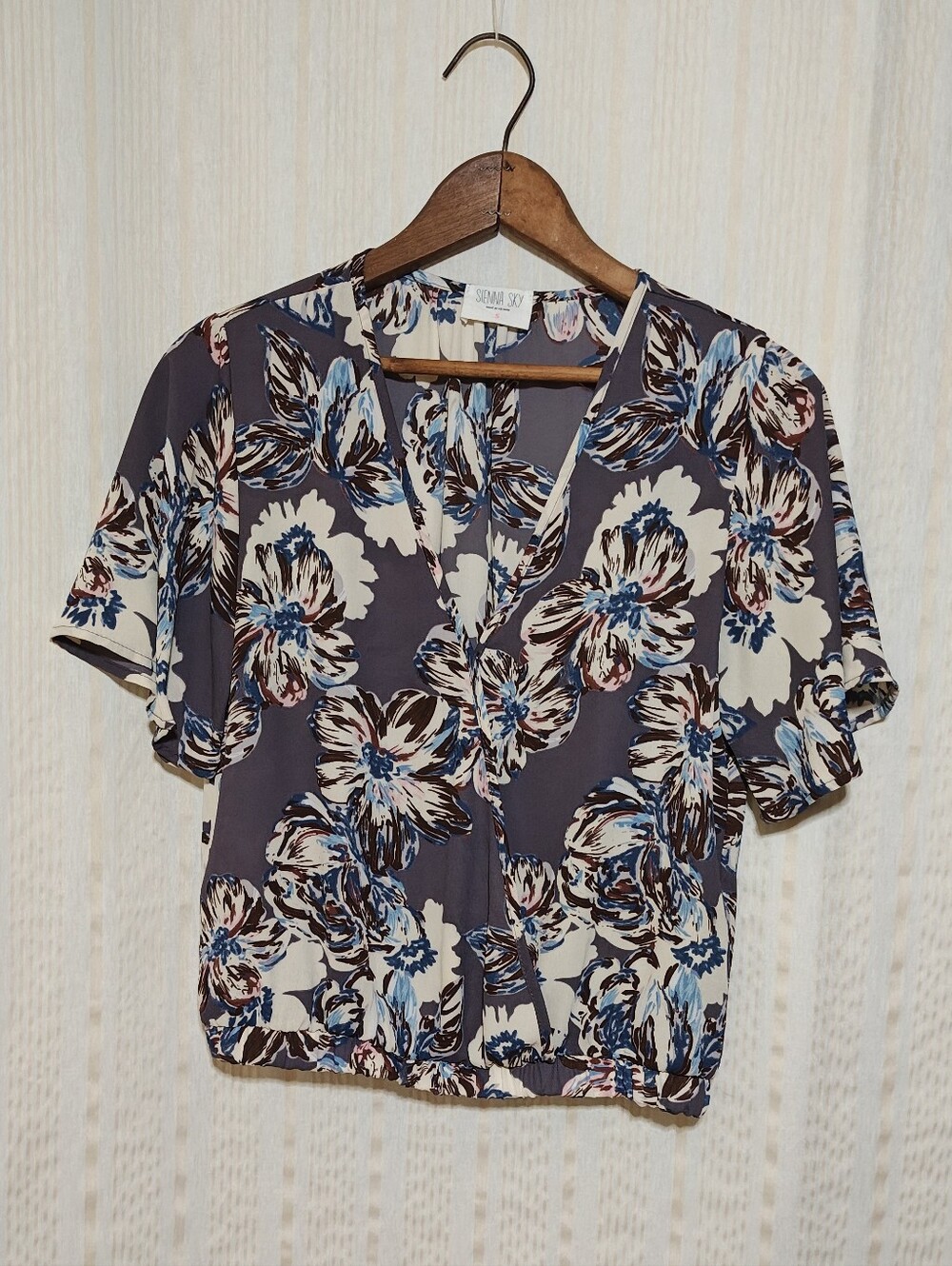 Sienna Sky Blue Abstract Floral Wrap Front Blouse Size Small